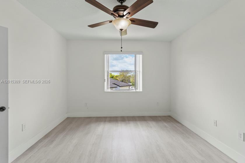 SANTORINI AT VIZCAYA - Residential Lease
