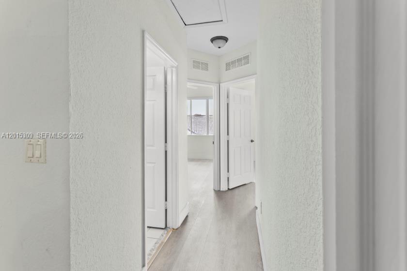 SANTORINI AT VIZCAYA - Residential Lease