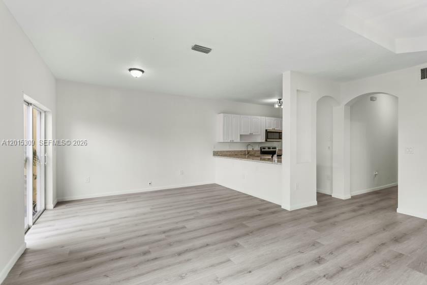 SANTORINI AT VIZCAYA - Residential Lease