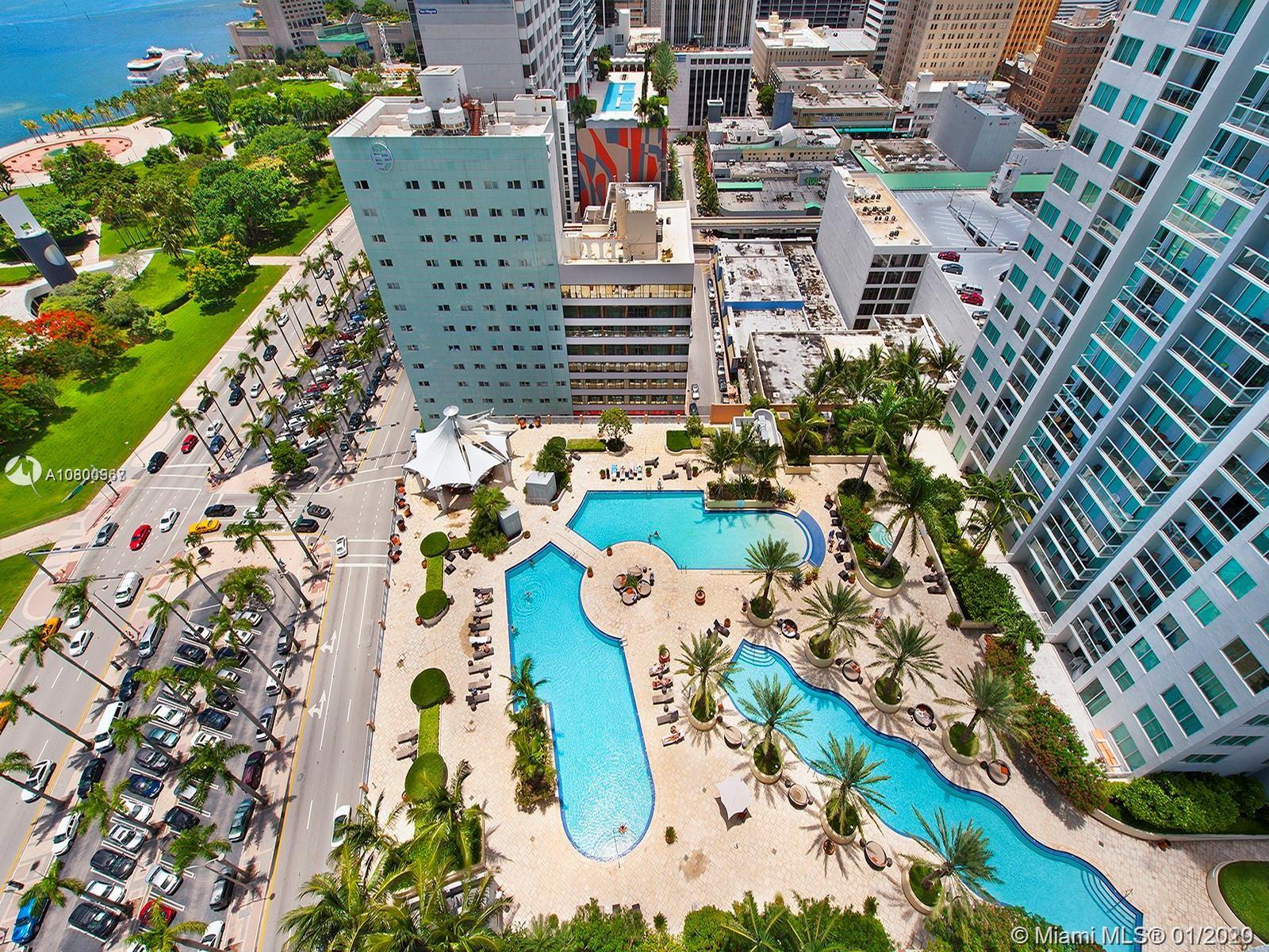 VIZCAYNE SOUTH CONDO - Residential