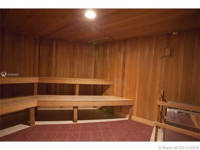 VIZCAYNE SOUTH CONDO - Residential