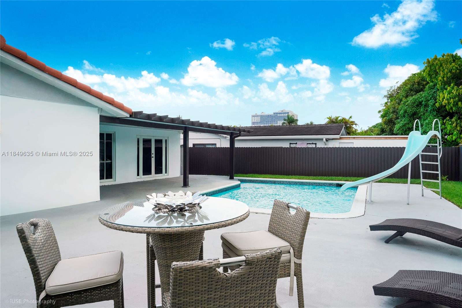 GRAND CANAL SUB - Residential