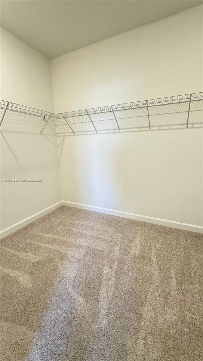 ALTAMIRA - Residential Lease