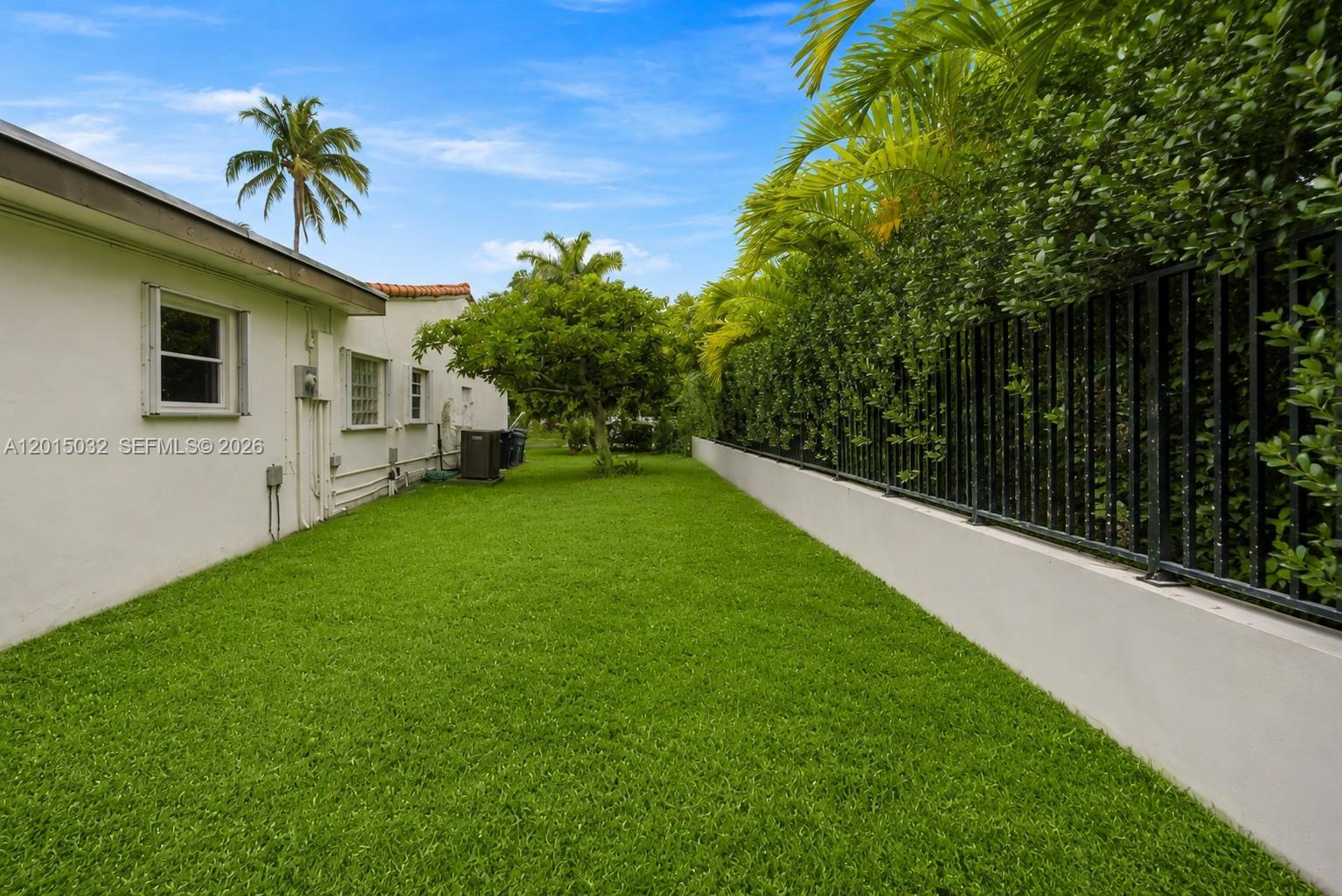 HIBISCUS ISLAND - Residential