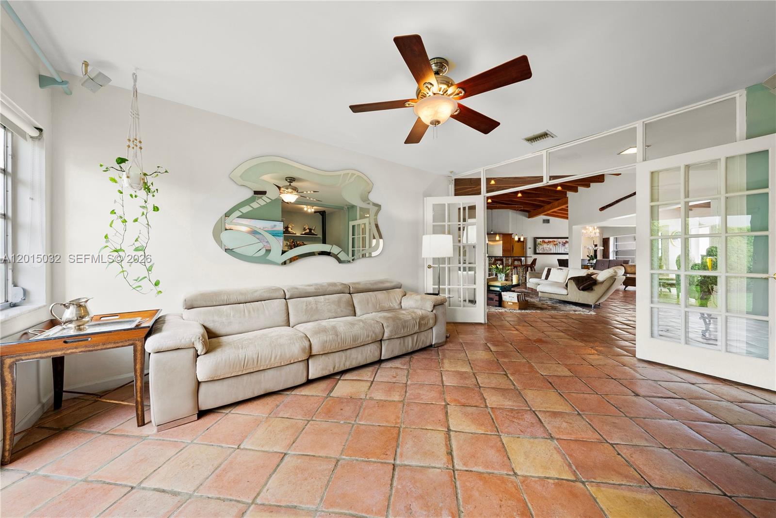HIBISCUS ISLAND - Residential