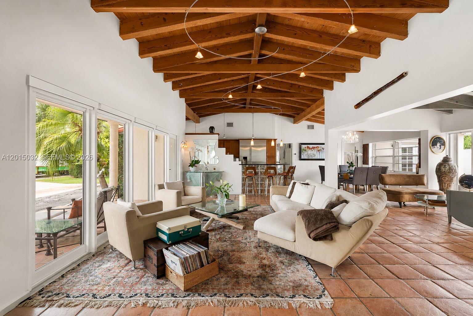 HIBISCUS ISLAND - Residential