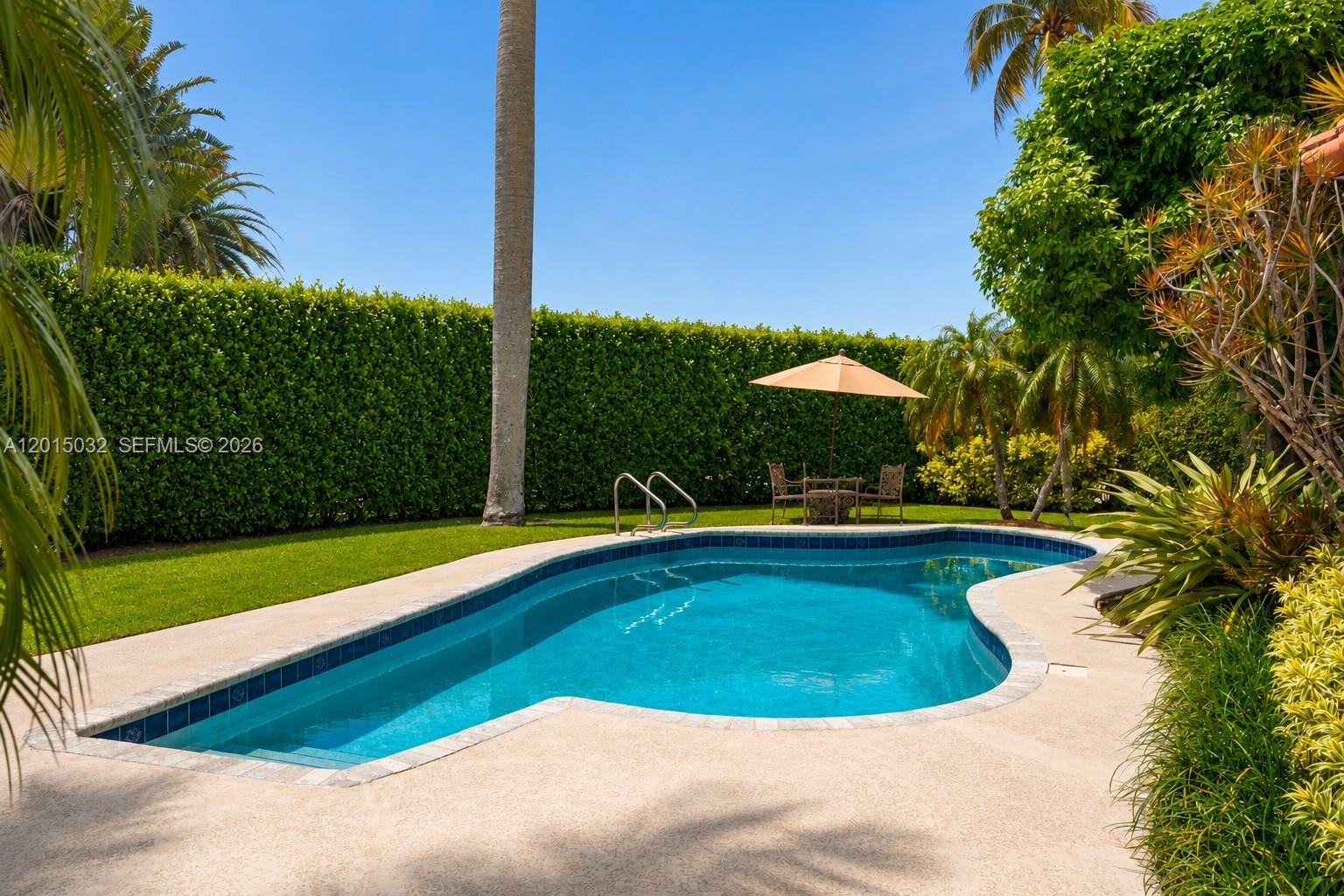 HIBISCUS ISLAND - Residential