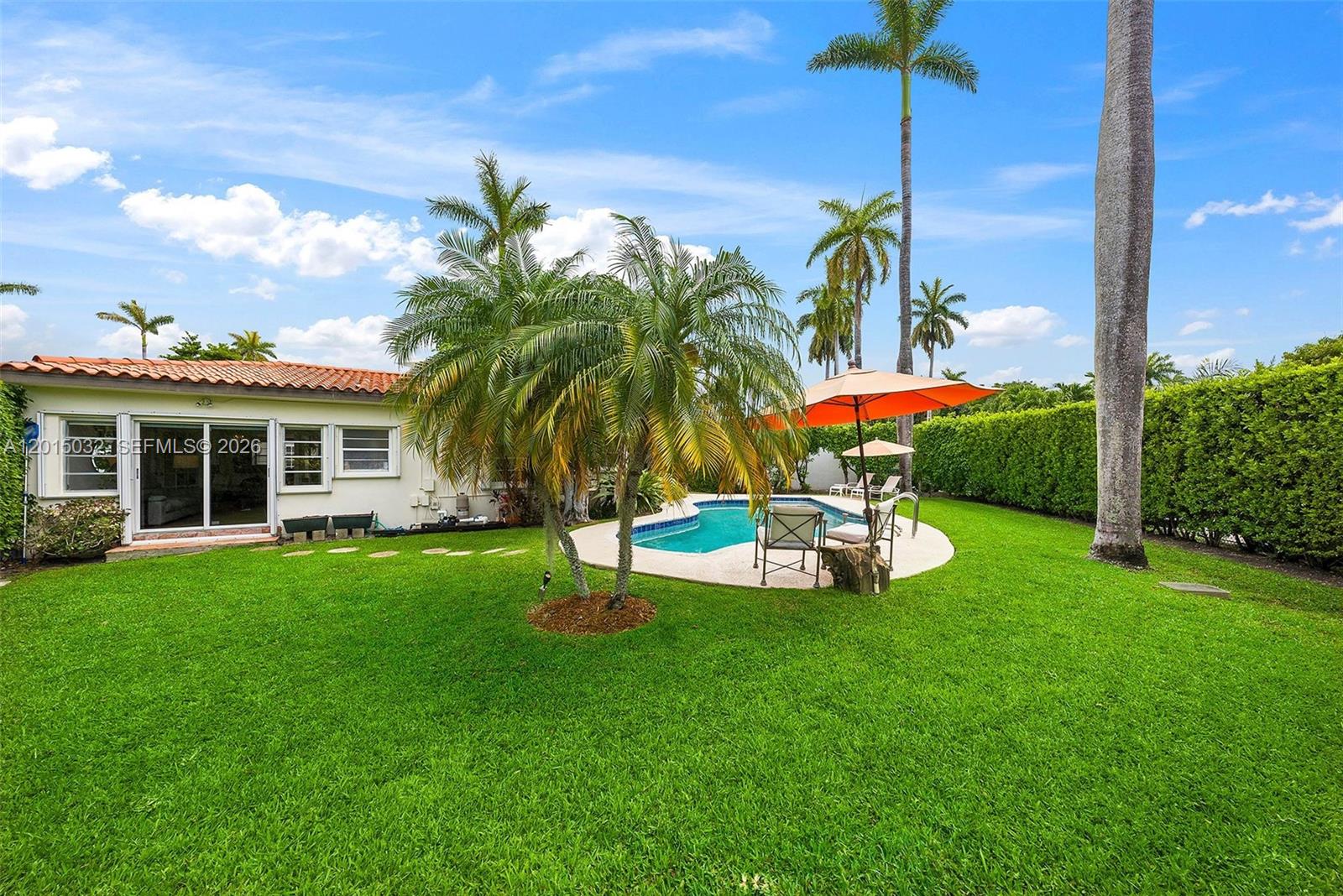 HIBISCUS ISLAND - Residential