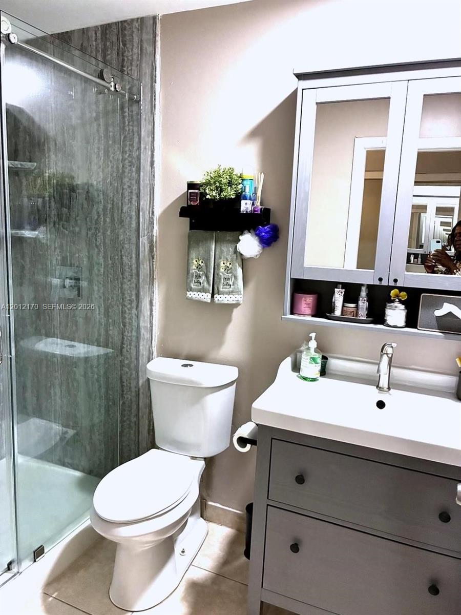 ROCK ISLAND LAND CORP - Residential
