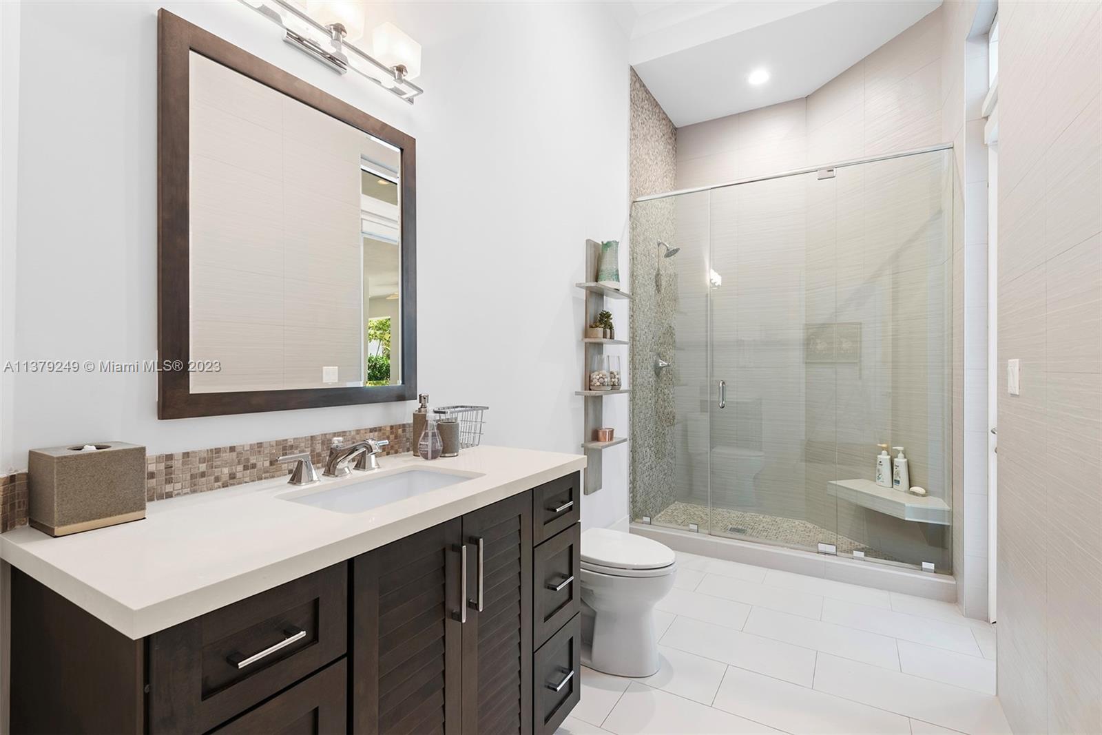 SUNILAND ESTATES - Residential