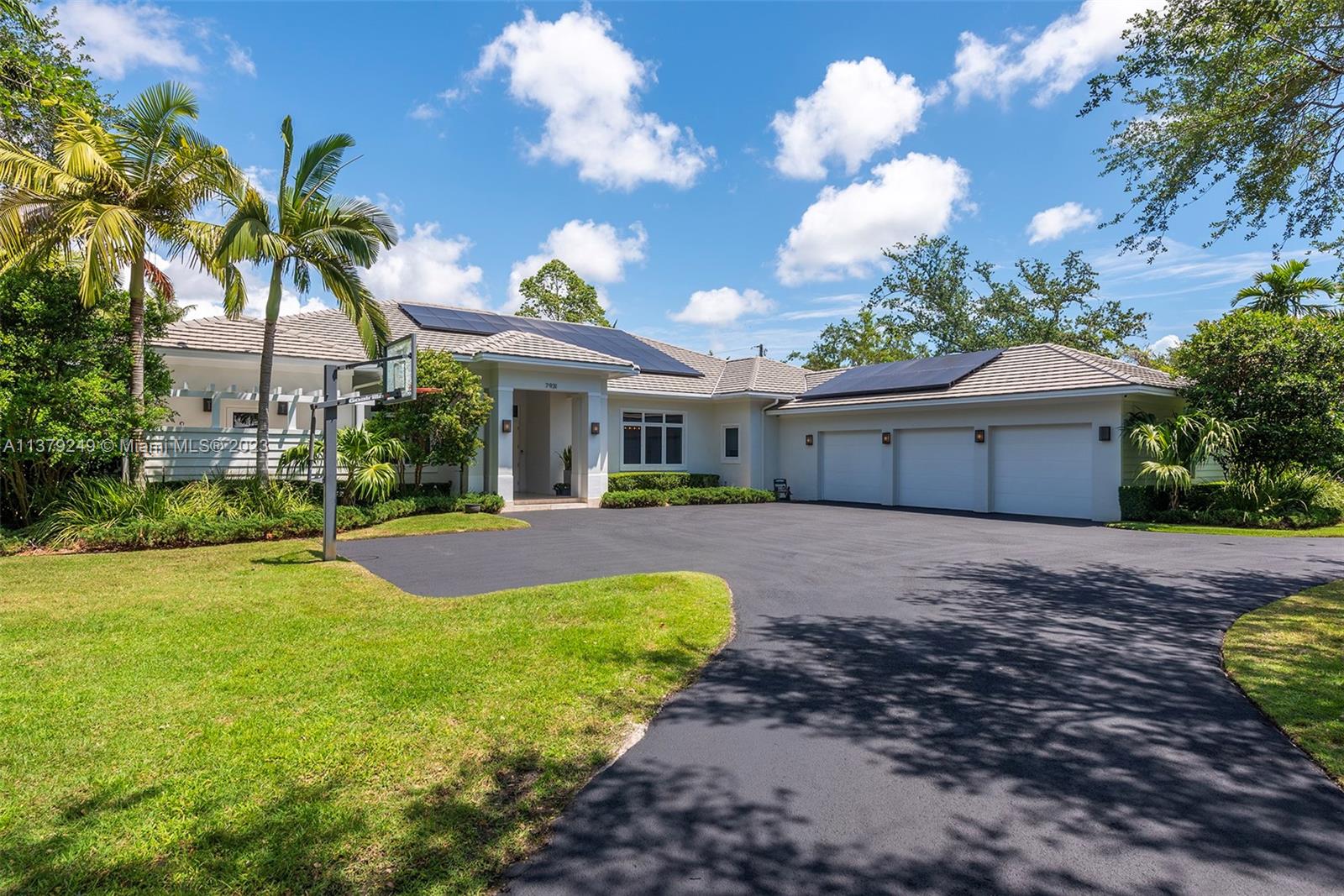 SUNILAND ESTATES - Residential