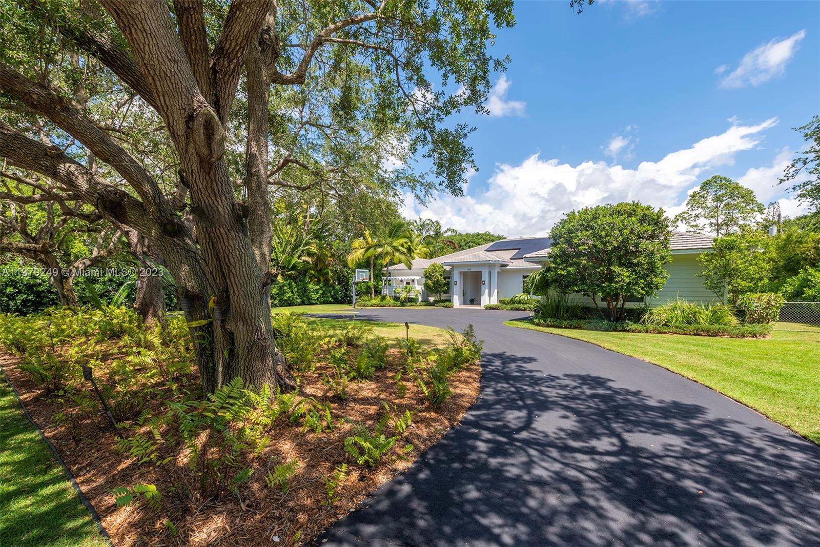 SUNILAND ESTATES - Residential