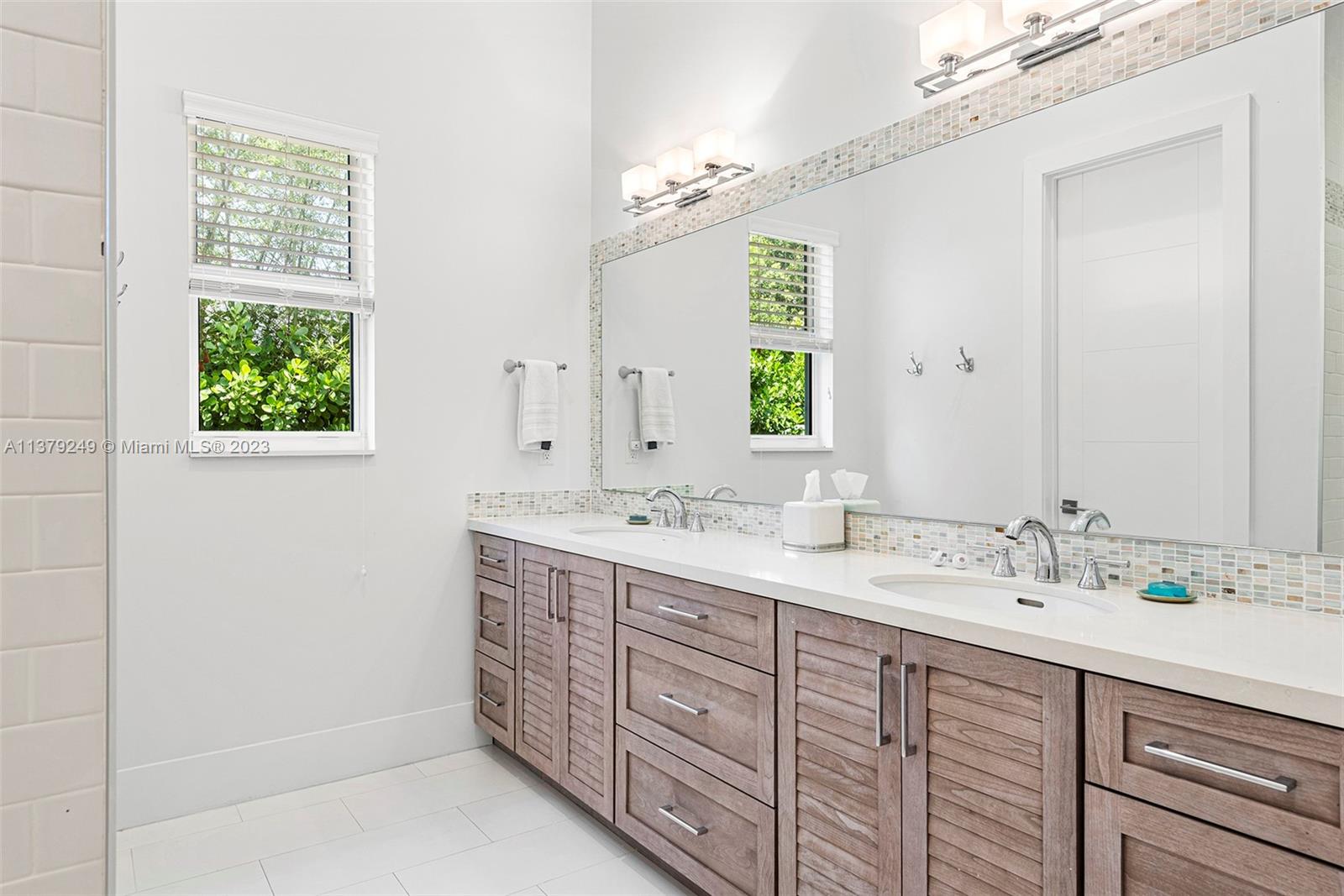 SUNILAND ESTATES - Residential