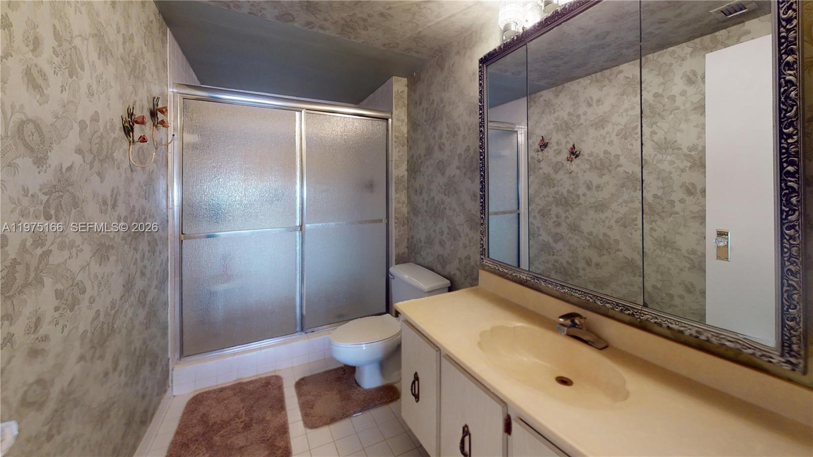 OLYMPUS CONDO - Residential