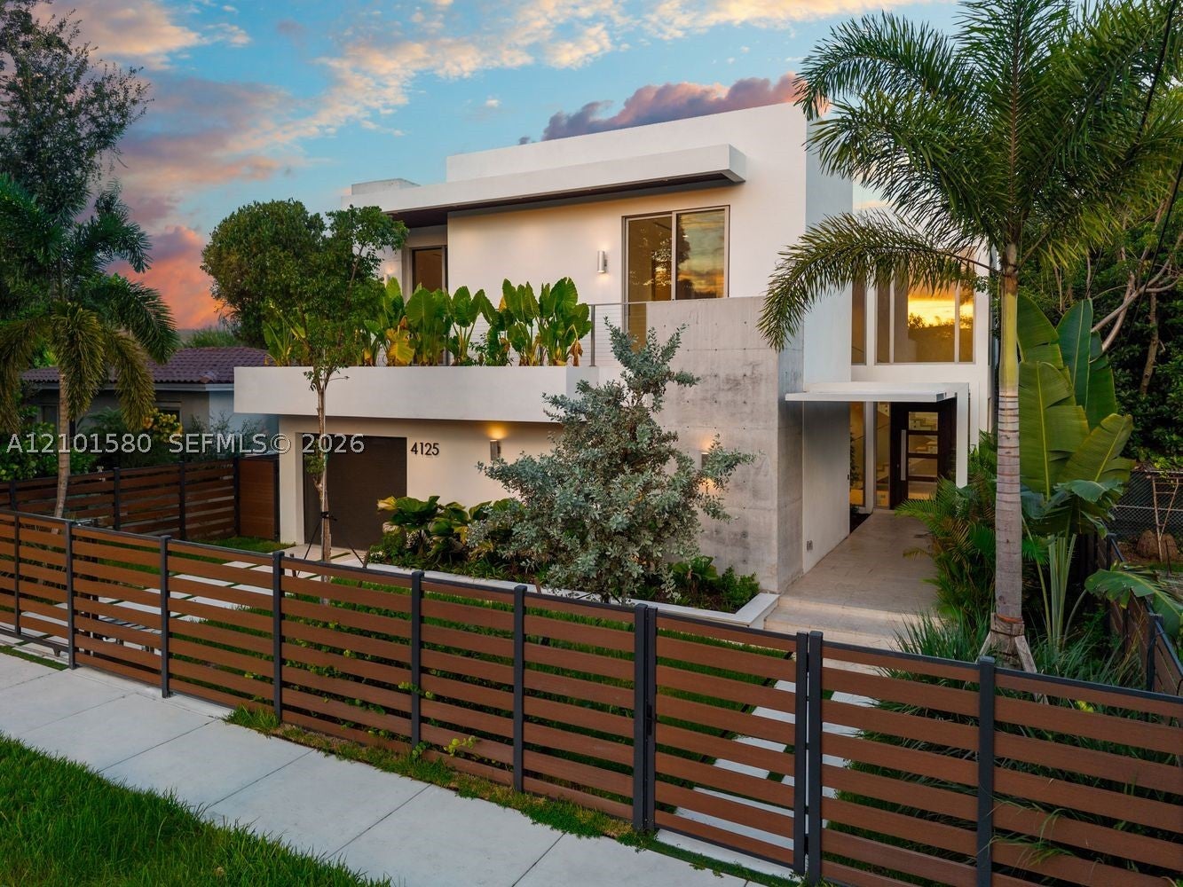 4125 NW 5th Ave