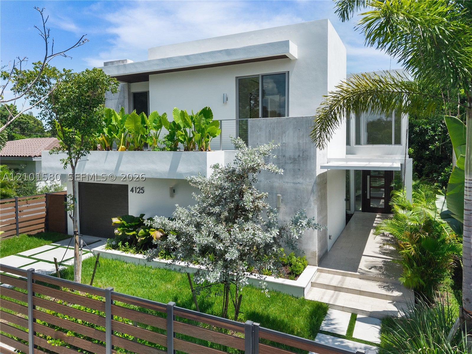 4125 NW 5th Ave