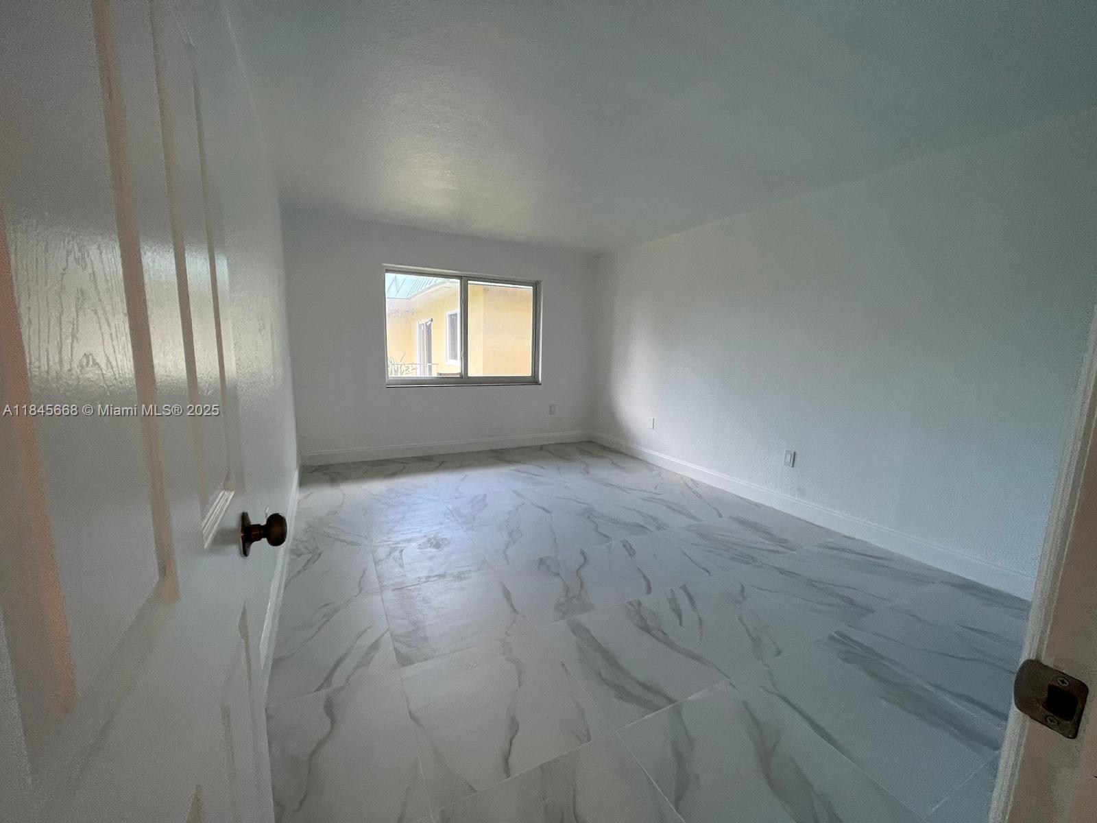 505 NW 177th St 243