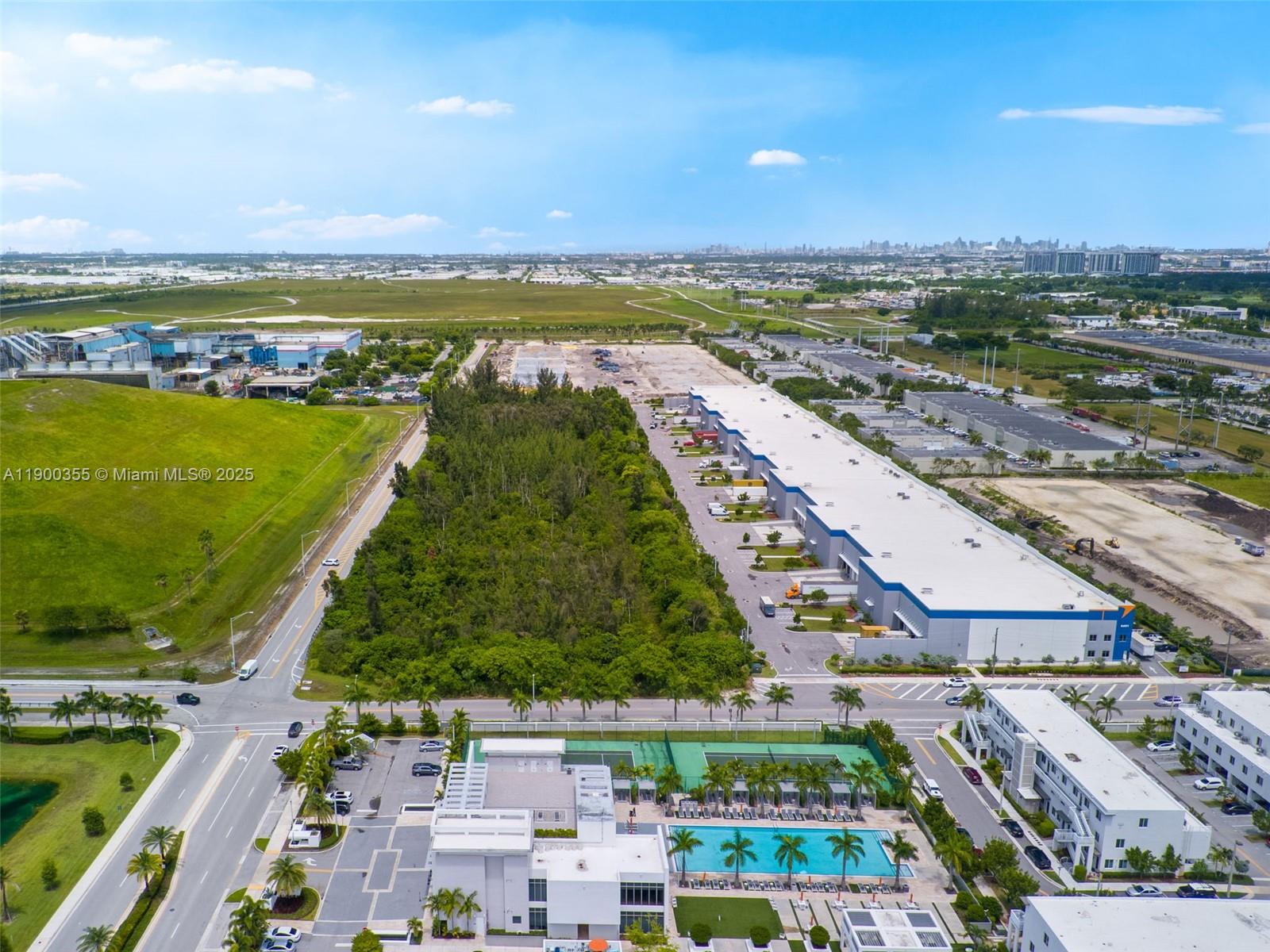 LANDMARK AT DORAL - Residential Lease