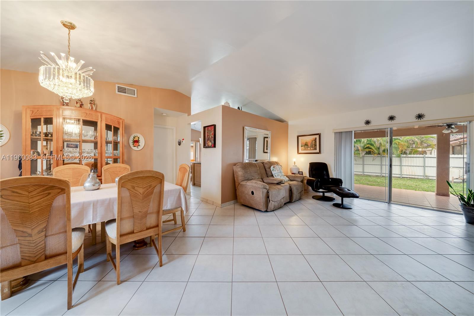 COUNTRY LAKE MANORS SEC 2 - Residential