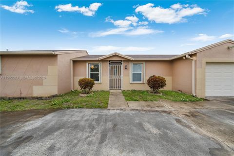 20103 NW 57th Pl Hialeah FL 33015