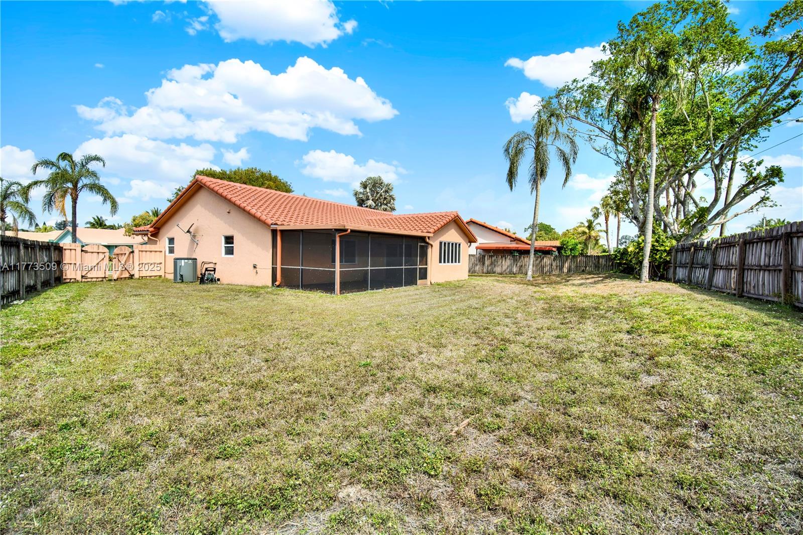TIMBERS OF BOCA - Residential