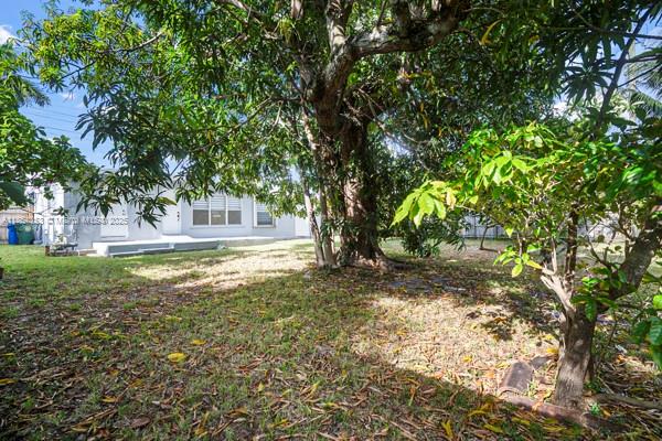 LLOYD ESTATES ADD CORR PL - Residential