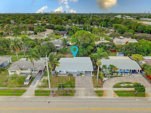 LLOYD ESTATES ADD CORR PL - Residential