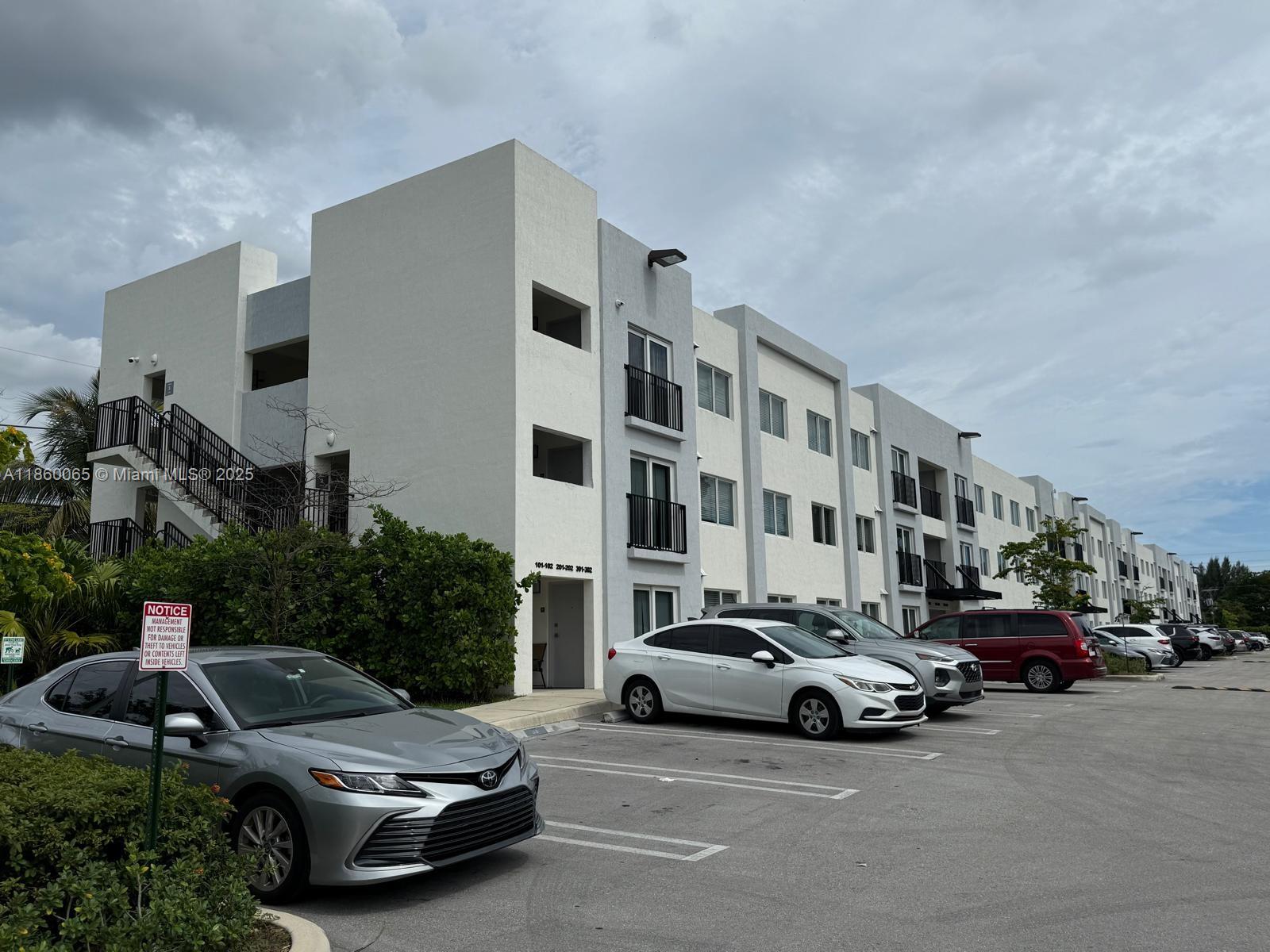 Welcome to the newer constructed gated community; Solid Oaks Apartments! Like new 2 bedroom/2 bathroom apartment available- including 1 parking space. Each unit includes luxury features, such as; Washer and Dryer in-unit, Hurricane Impact Windows & Door, tile floors, Granite counter tops and wood cabinets. Master bedroom has ensuite bathroom and 2nd bedroom has off-suite bathroom. Quick approval process!