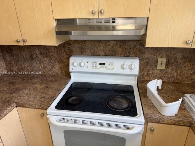 VENETIAN GARDENS ACRESPB - Residential Income