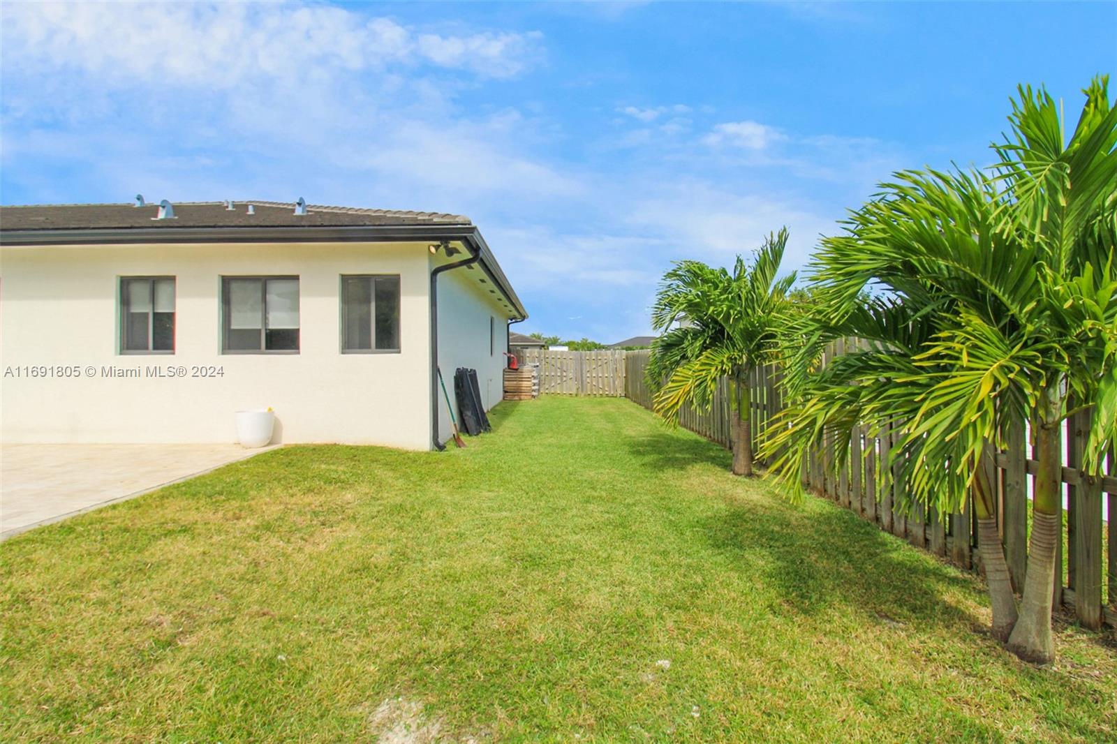 SOUTHERN COVE - Residential