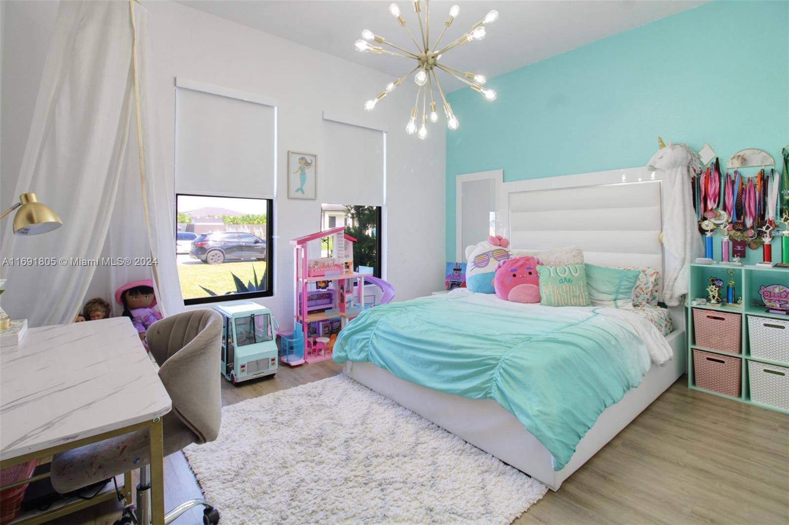 SOUTHERN COVE - Residential