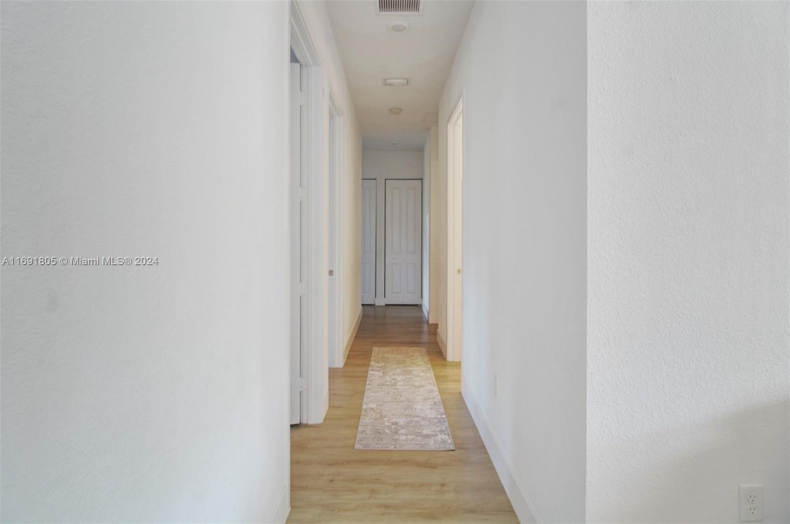 SOUTHERN COVE - Residential