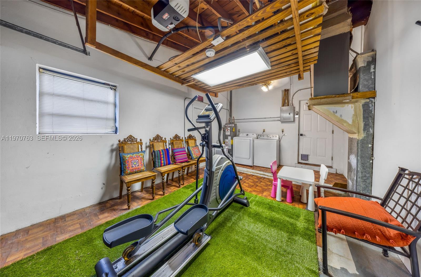 PARK ROAD MANOR - Residential