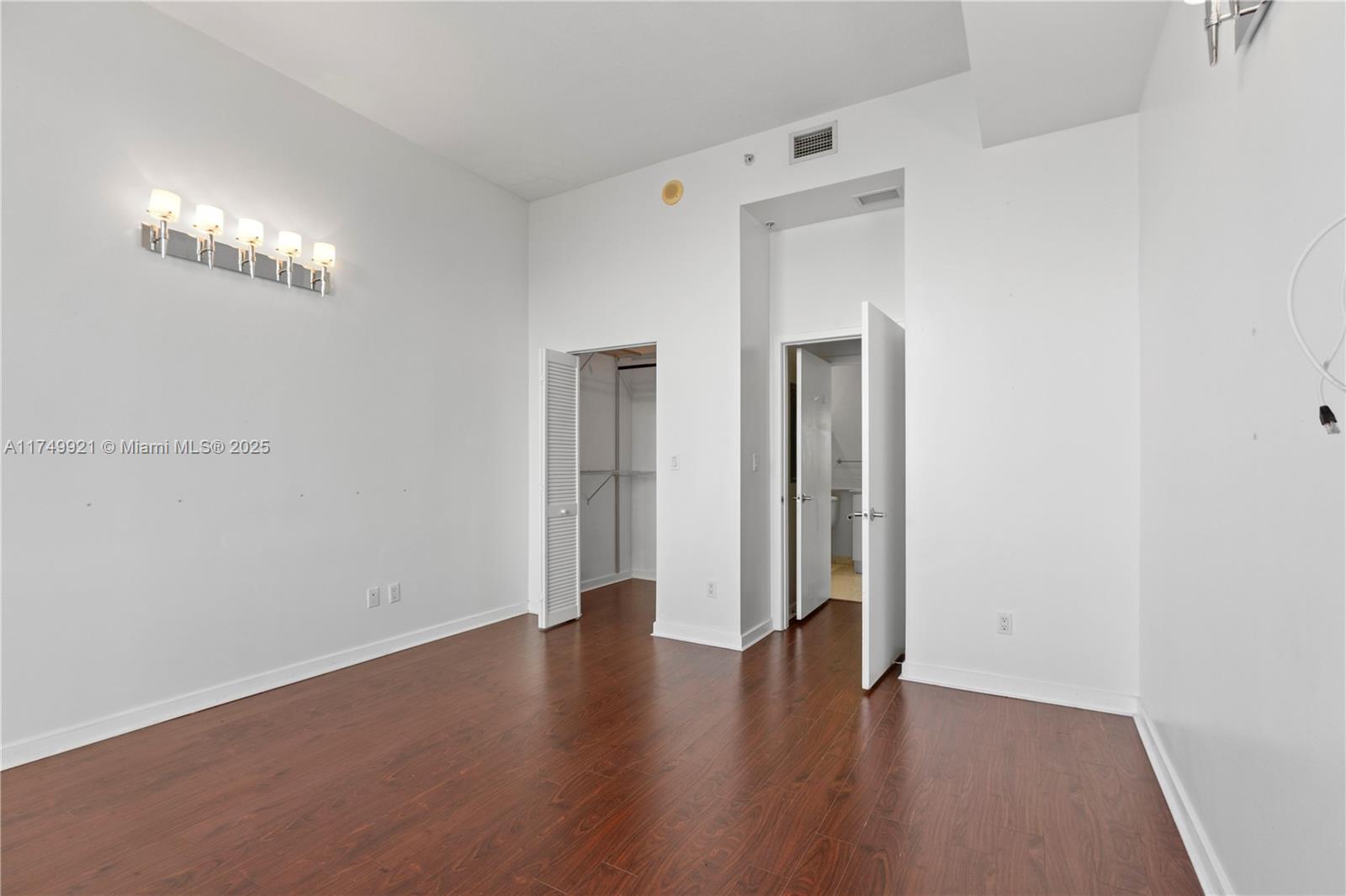 ONE MIAMI EAST CONDO - Residential