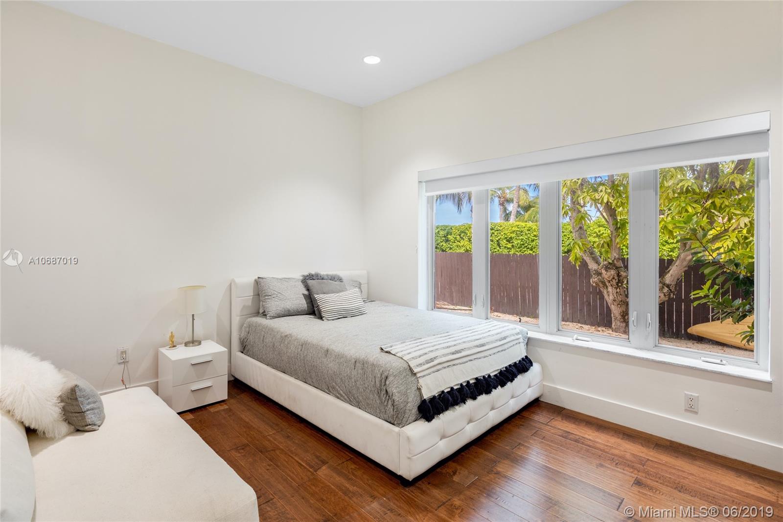 NORMANDY GOLF COURSE - Residential