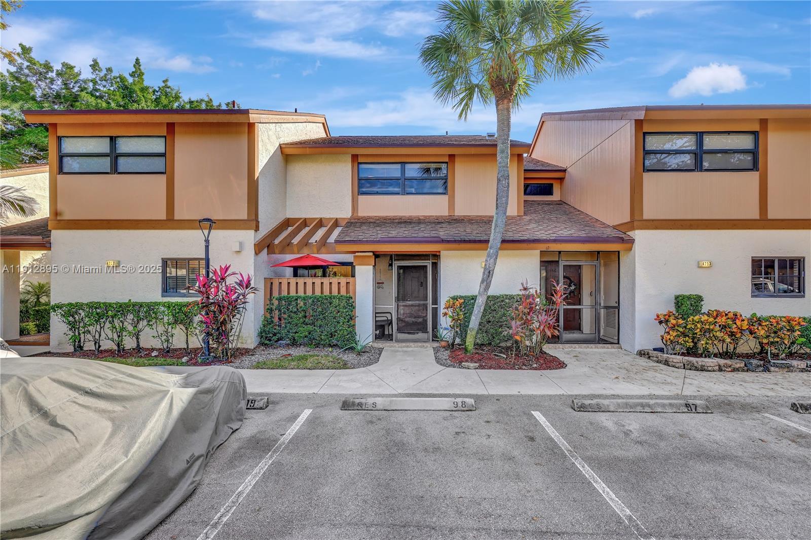 TARTAN COCONUT CREEK PHAS - Residential Lease