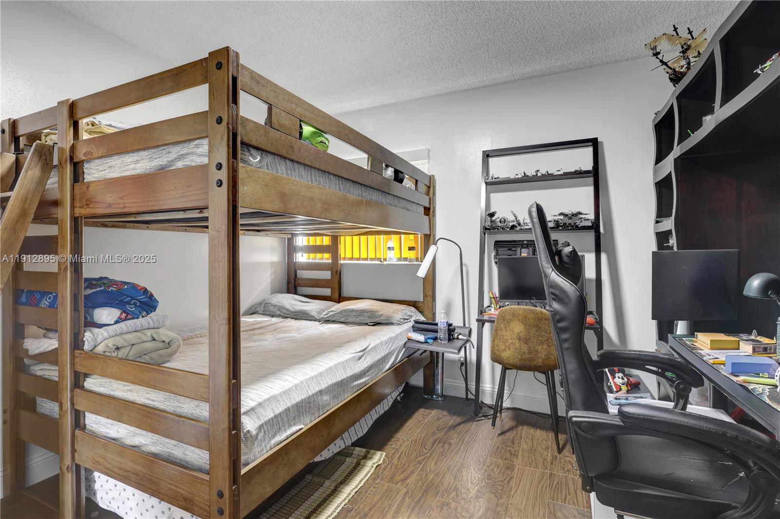 TARTAN COCONUT CREEK PHAS - Residential Lease