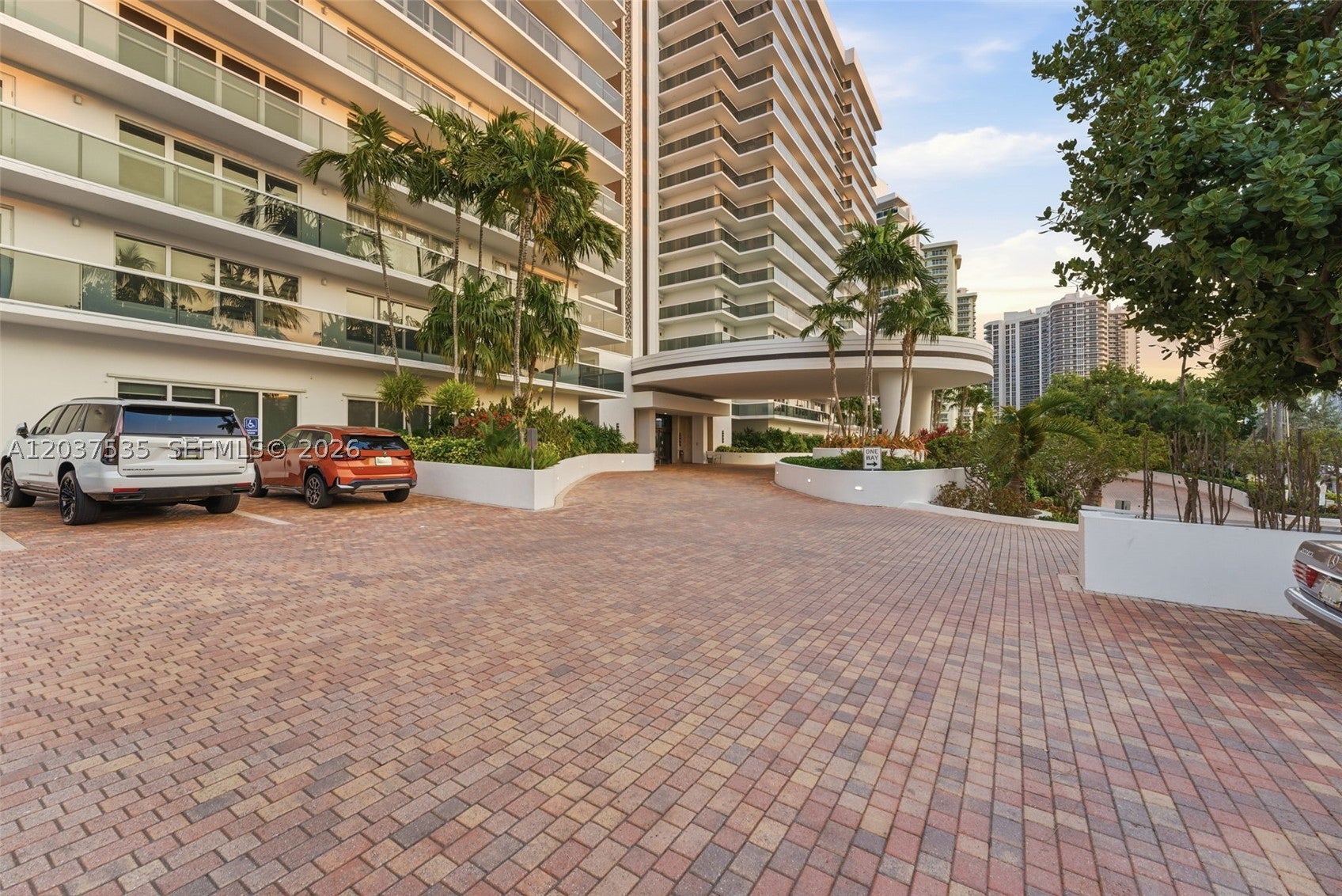 3500 Galt Ocean Dr 2314
