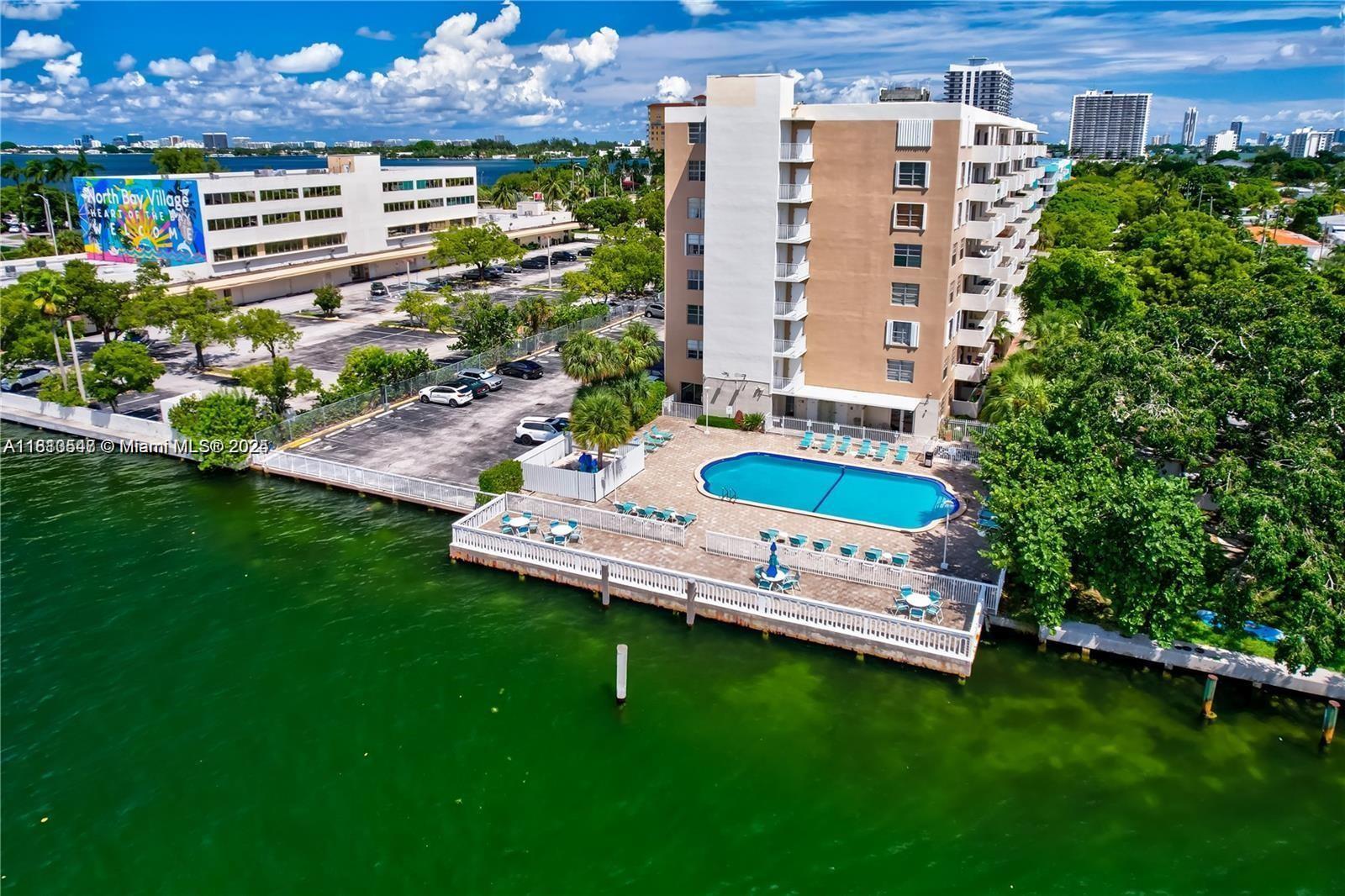 ISLAND PLACE AT NORTH BAY - Residential