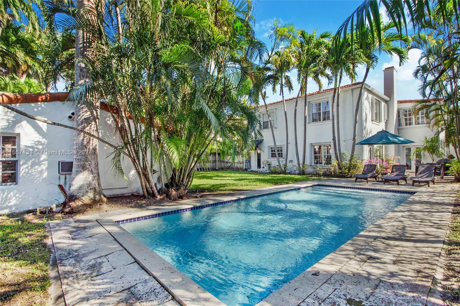 Property for Sale at 5832 Alton Rd, Miami Beach, Miami-Dade County, Florida - Bedrooms: 4 
Bathrooms: 5  - $1,895,000