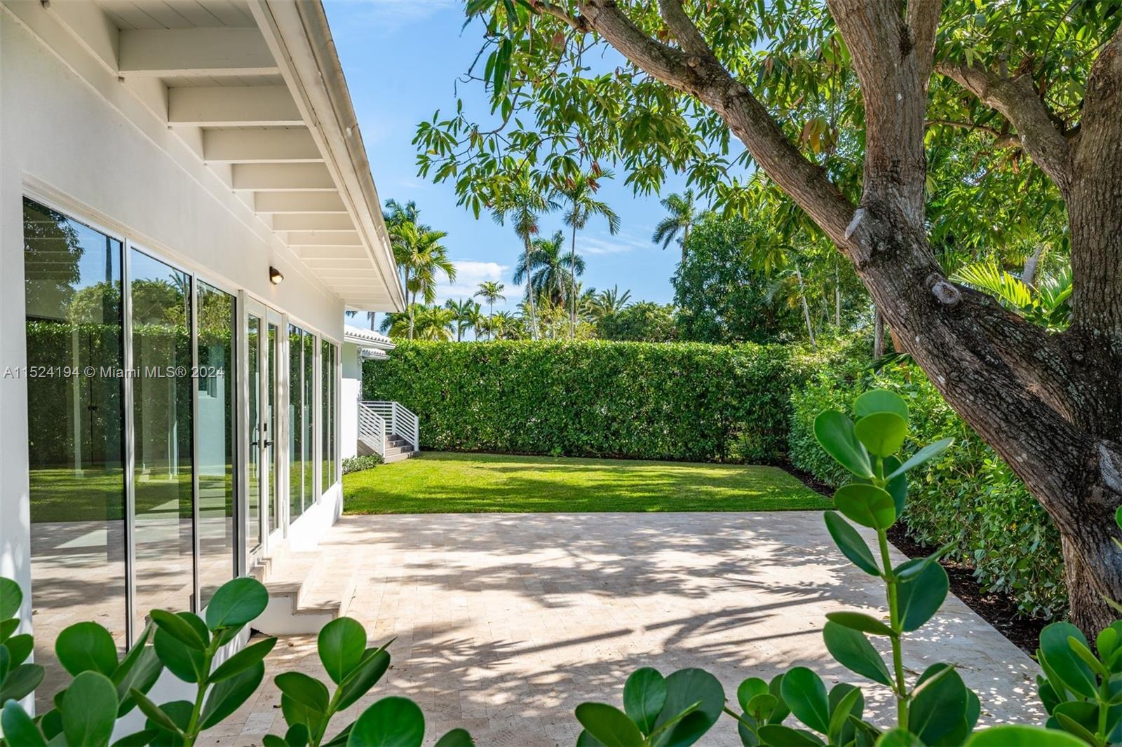 SUNSET ISLANDS-ISLAND NO - Residential Lease