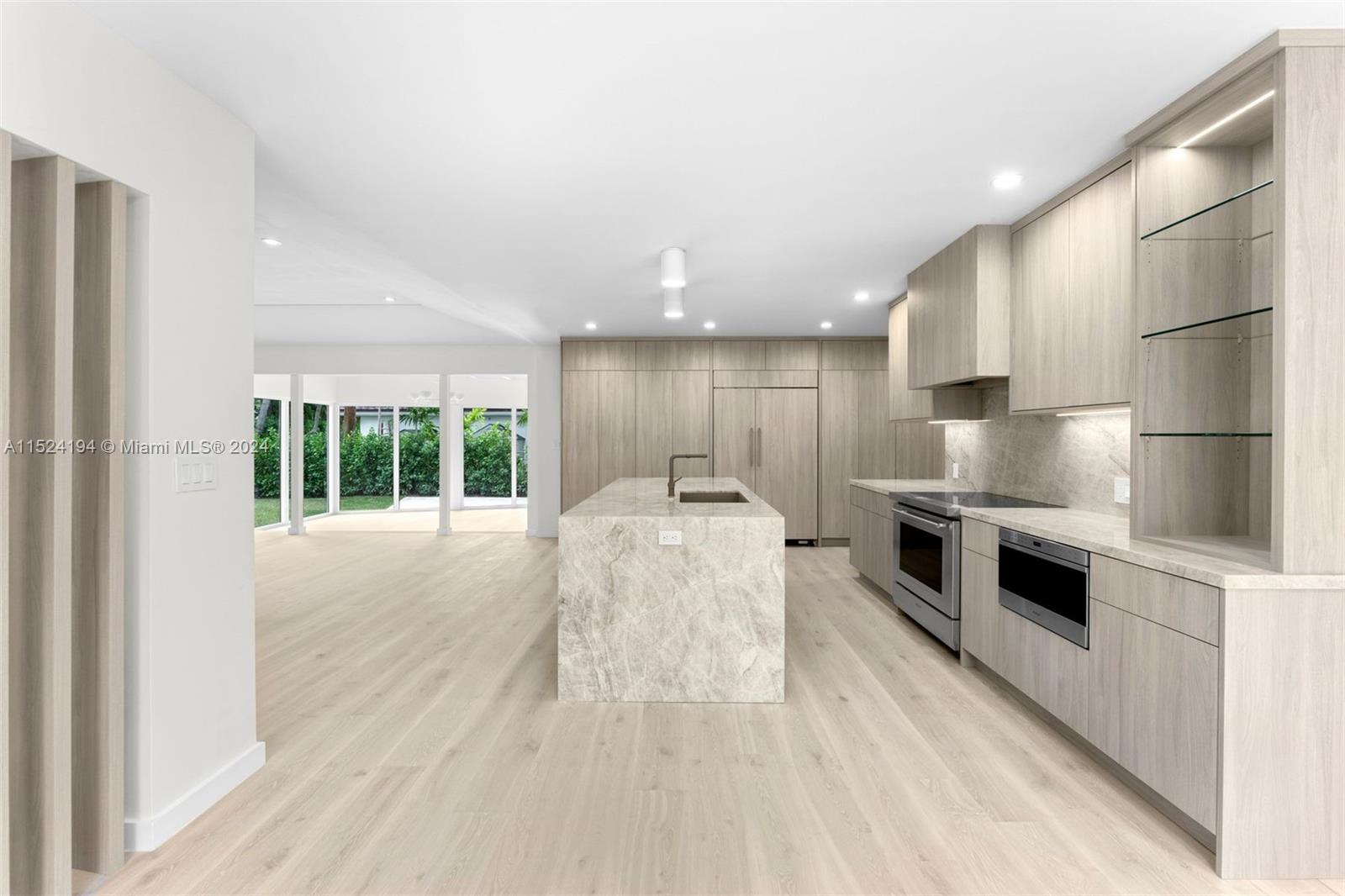 SUNSET ISLANDS-ISLAND NO - Residential Lease