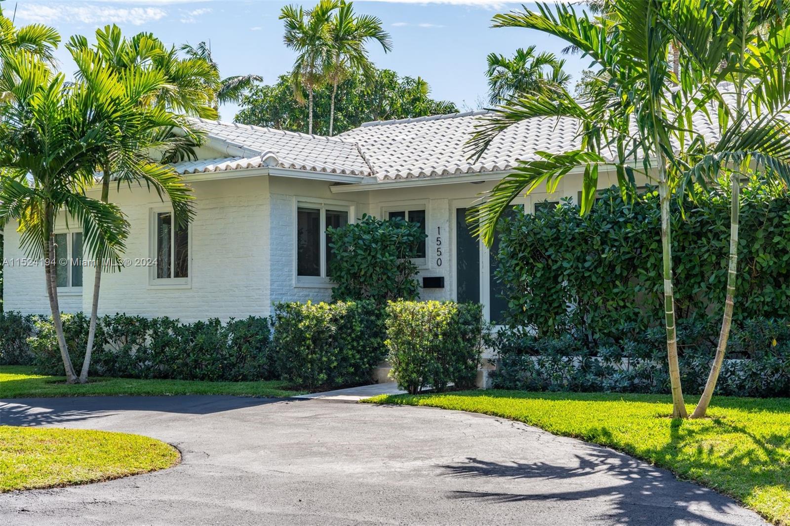 SUNSET ISLANDS-ISLAND NO - Residential Lease