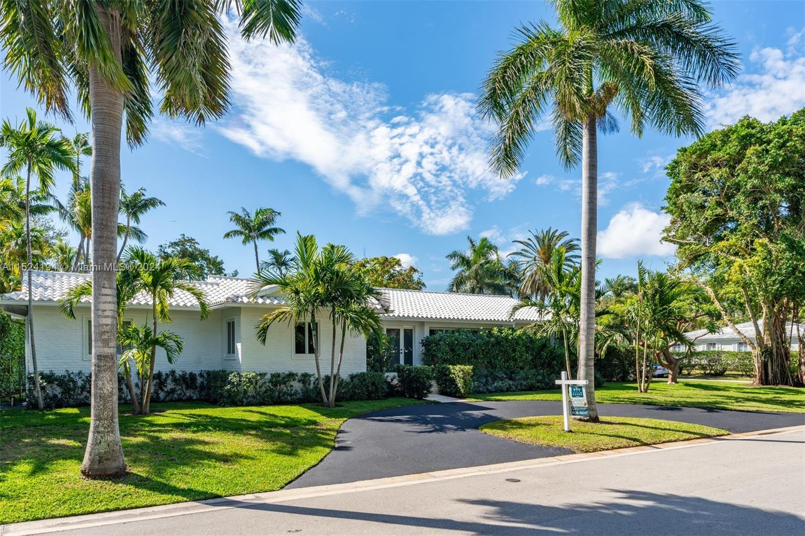 SUNSET ISLANDS-ISLAND NO - Residential Lease