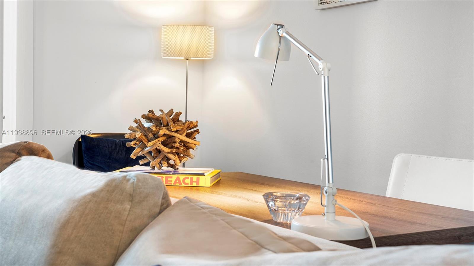 RONEY PALACE CONDO - Residential