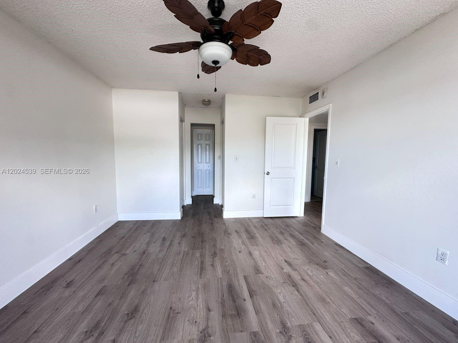 MALKY CONDO - Residential Lease