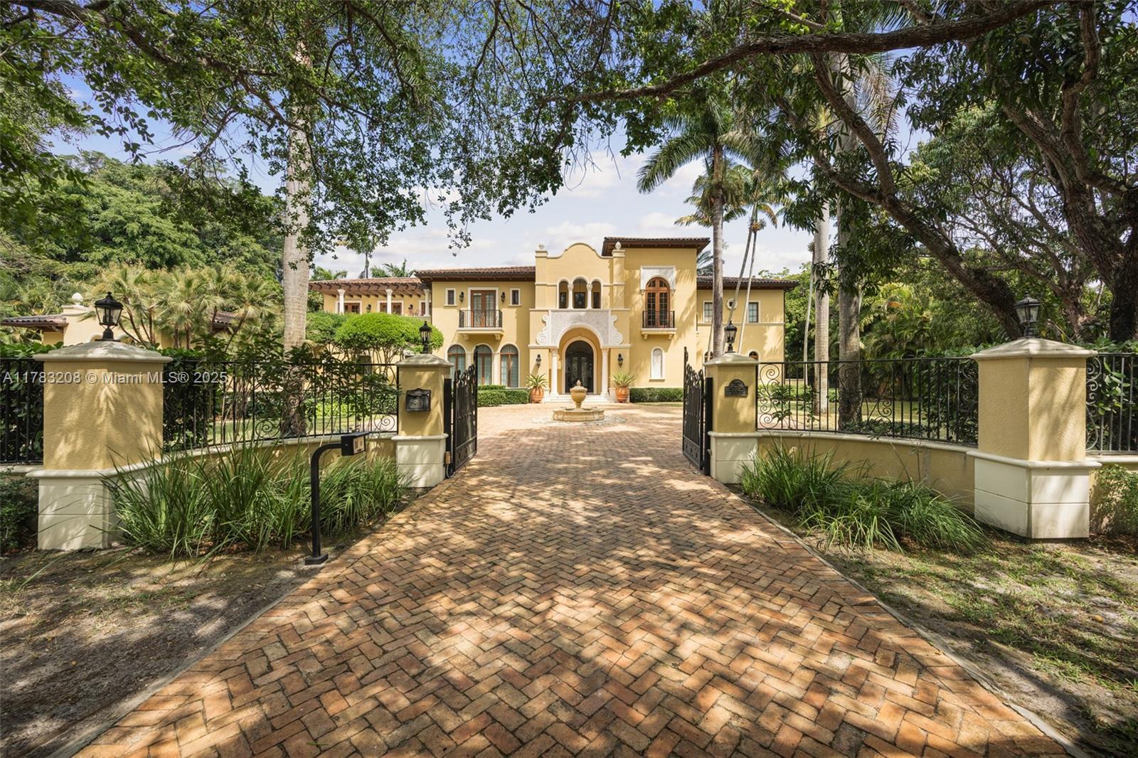 Property for Sale at Address Not Disclosed, Pinecrest, Miami-Dade County, Florida - Bedrooms: 6 
Bathrooms: 8.5  - $6,500,000