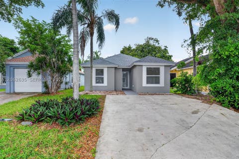 Photo of 744 SW 9th St, Florida City, FL 33034 (MLS # A12062635)