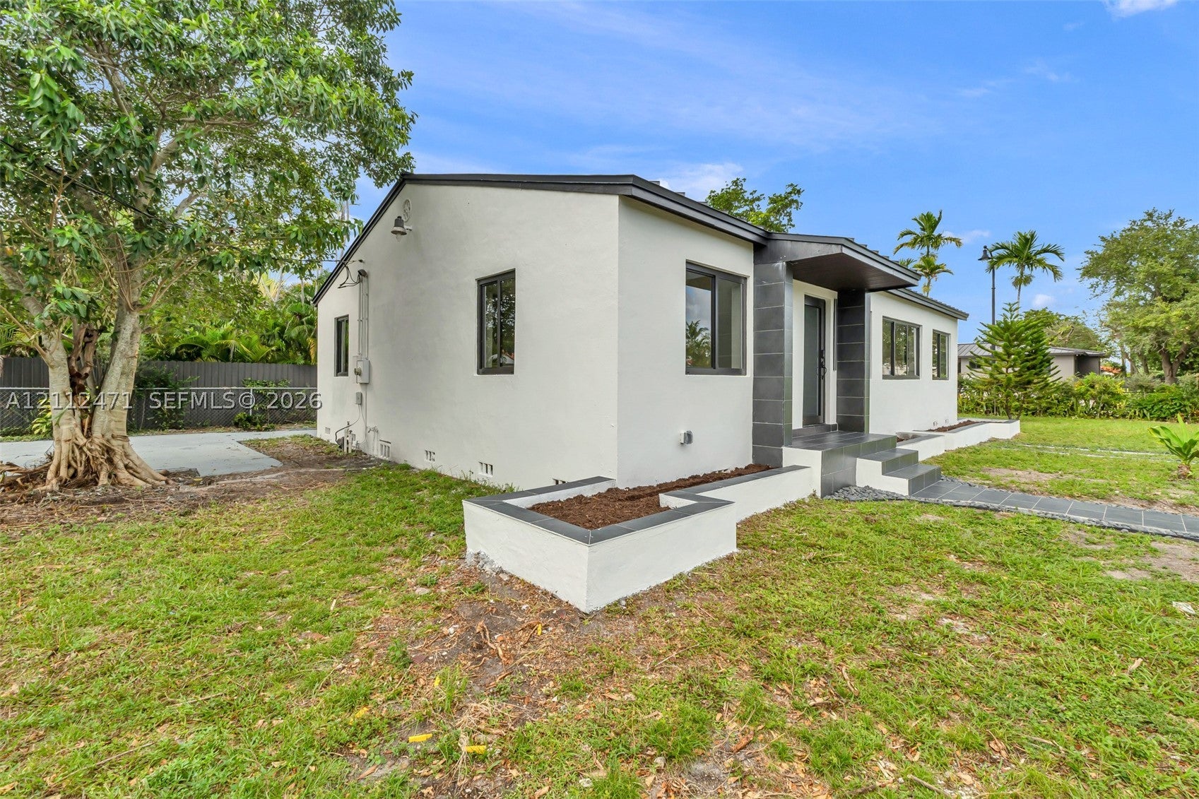 1000 SW 62nd Ave