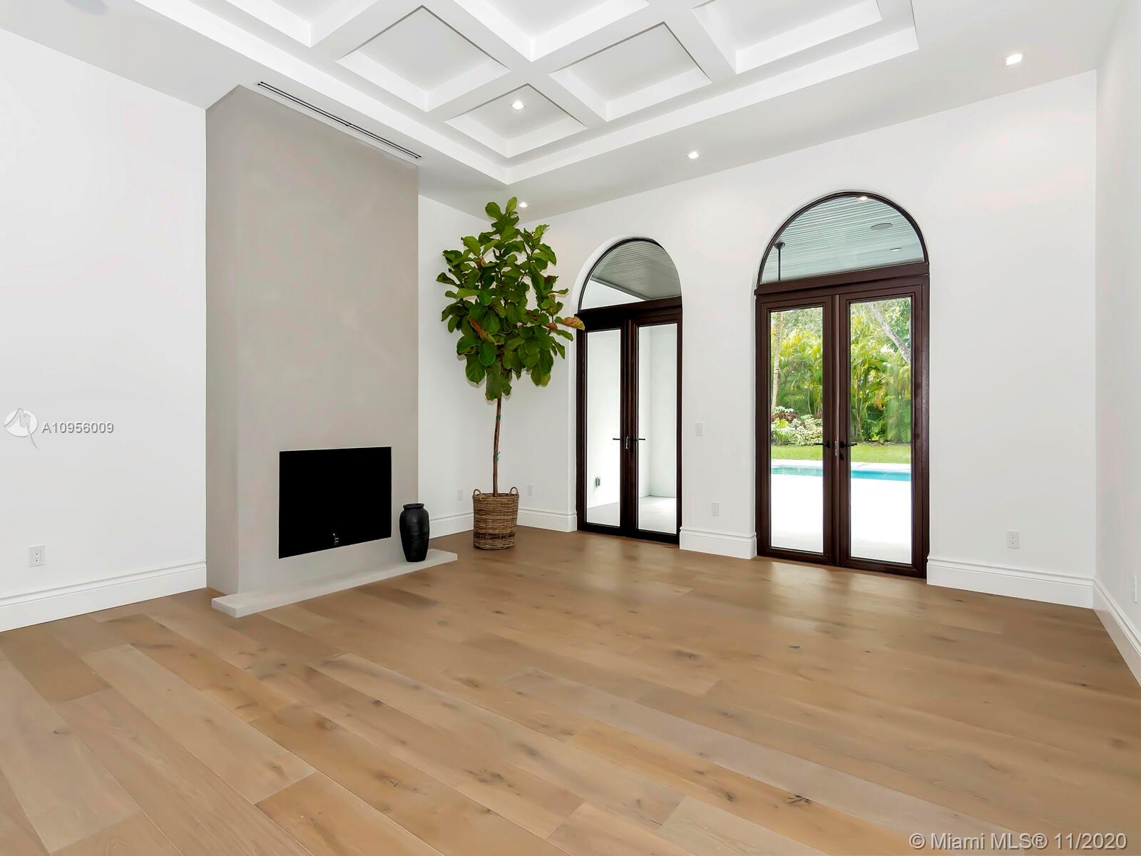 ROCKDALE ESTATES - Residential